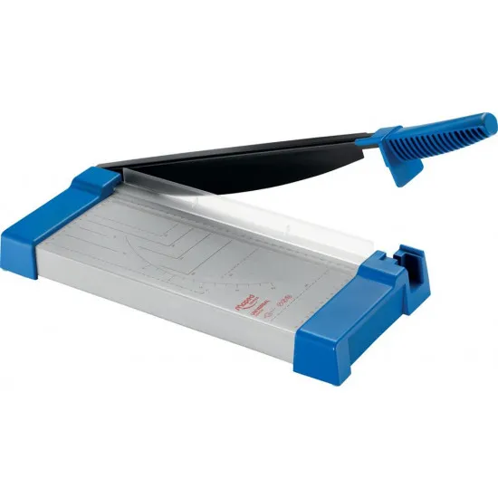 Aparat de tăiat hârtie Maped Universal (A4 / 8 buc.)