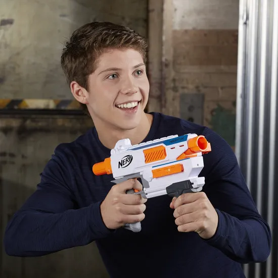 Hasbro Nerf E0016 Blasterul Mediator Modulus