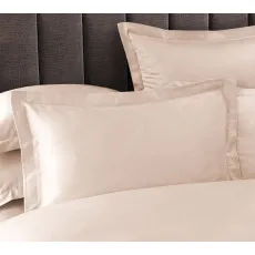 Lenjerie de pat Cottony Satin Caramel Uniton (2 persoane EURO/Satin de Lux) Lenjerie de pat Cottony Satin Caramel Uniton (2 persoane EURO/Satin de Lux)