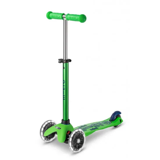 TrotinetÄ? Micro Micro Mini Deluxe LED Green/Blue