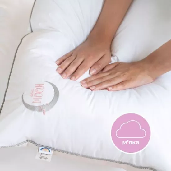 Подушка Mobicasa SWEET MOON