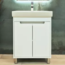 Dulap pentru baie Bayro Venus pardoseală fară lavoar, Structurală albă (114539)