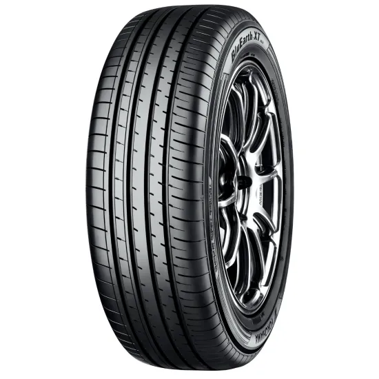 Anvelopа de vara Yokohama BluEarth-XT AE61 215/60 R17 96H