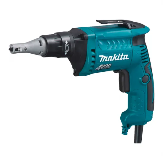 MaÈ?inÄ? de înÈ?urubat Makita FS4000