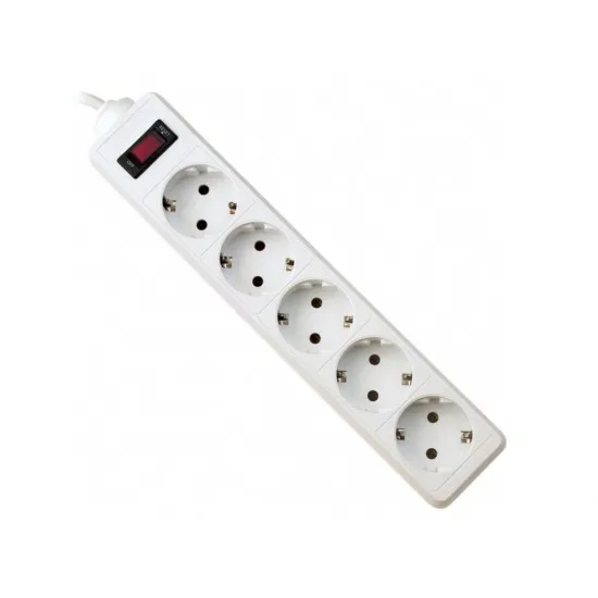 Prelungitor cu protectie Defender ES 3m / 5 White 5 розеток, 3м шнур